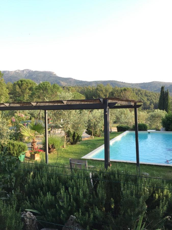 Au Havre De Paix Sainte Victoire Vauvenargues Otel Dış mekan fotoğraf