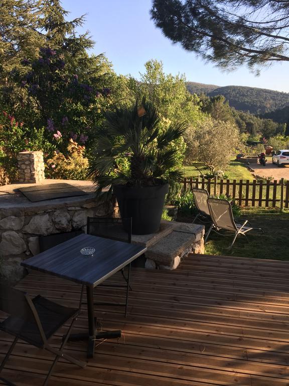 Au Havre De Paix Sainte Victoire Vauvenargues Otel Dış mekan fotoğraf